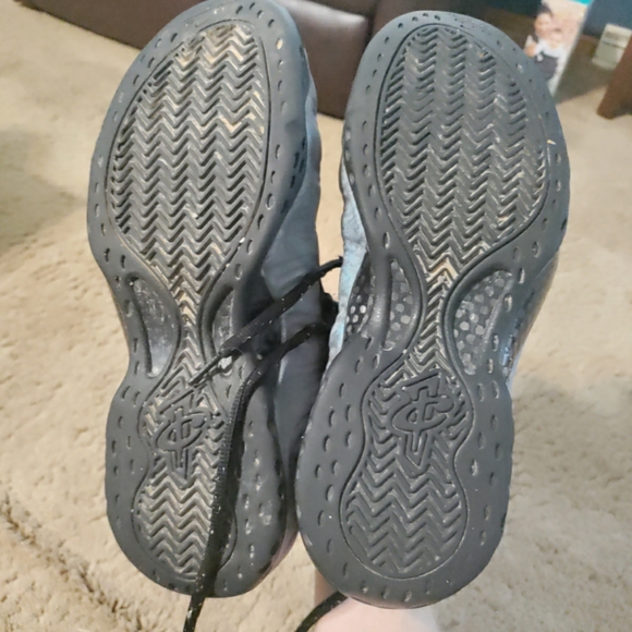 Nike Foamposite pro Abalone 2018 Size 11 - Picture 3 of 5